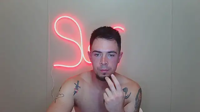 midnightsinz online show from March 17, 2026, 2:49 am