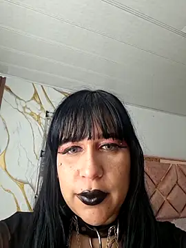 Snapshot of valen_ros chatting on May 16, 2026, 6:21 am valen ros online show from May 16, 2026, 6:21 am