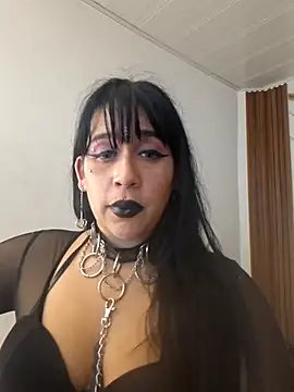 Snapshot of valen_ros chatting on May 24, 2026, 8:58 pm valen ros online show from May 24, 2026, 8:58 pm