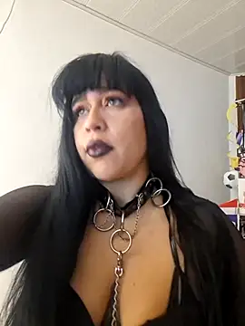 Snapshot of valen_ros chatting on June 16, 2026, 8:06 am valen ros online show from June 16, 2026, 8:06 am