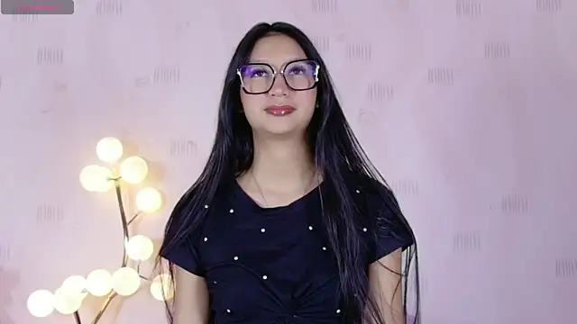 ThinPrincesss online show from June 4, 2026, 1:06 pm