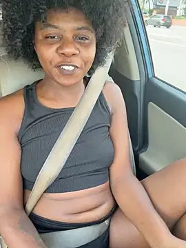 Snapshot of Ebony_Queeen chatting on June 16, 2026, 8:00 pm Ebony Queeen online show from June 16, 2026, 8:00 pm