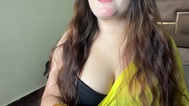 Snapshot of Hersheykaur chatting on July 24, 2026, 10:30 pm Hersheykaur online show from July 24, 2026, 10:30 pm
