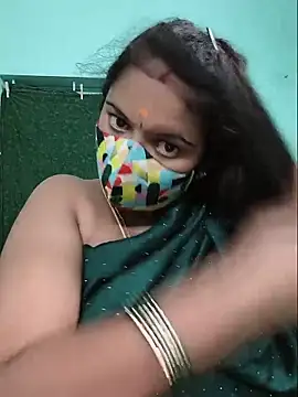 Snapshot of Tamilkannadacouple chatting on June 11, 2026, 3:10 pm Tamilkannadacouple online show from June 11, 2026, 3:10 pm