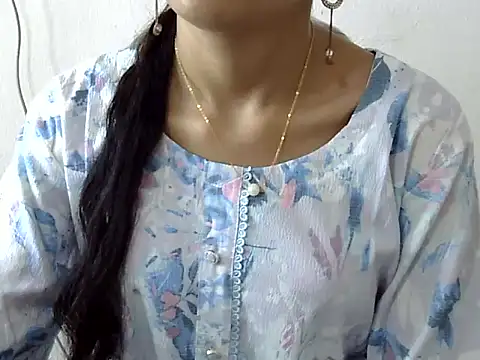 Snapshot of Mehaak_ chatting on April 3, 2026, 7:28 am Mehaak online show from April 3, 2026, 7:28 am