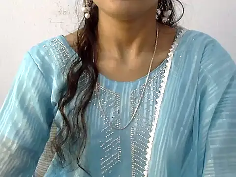 Snapshot of Mehaak_ chatting on April 27, 2026, 6:55 am Mehaak online show from April 27, 2026, 6:55 am