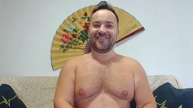 Hairy9inch online show from April 25, 2026, 10:07 am