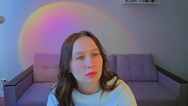  Kiki angel  online show from May 5, 2026, 1:02 am