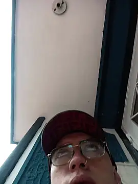 Emmanuel Lust online show from February 24, 2026, 11:52 am