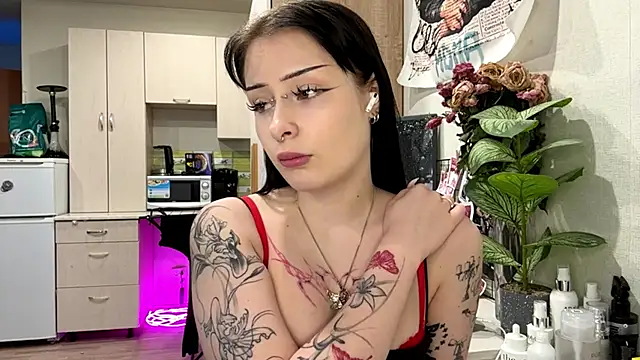 annicefeel online show from February 24, 2026, 2:26 pm