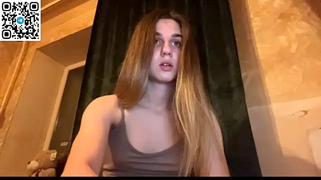 Snapshot of LovelySilk_63 chatting on May 26, 2026, 7:10 pm LovelySilk 63 online show from May 26, 2026, 7:10 pm