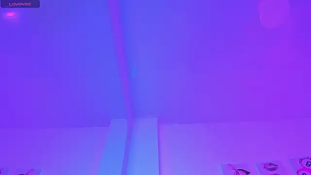Madison Rosee online show from April 28, 2026, 12:20 am