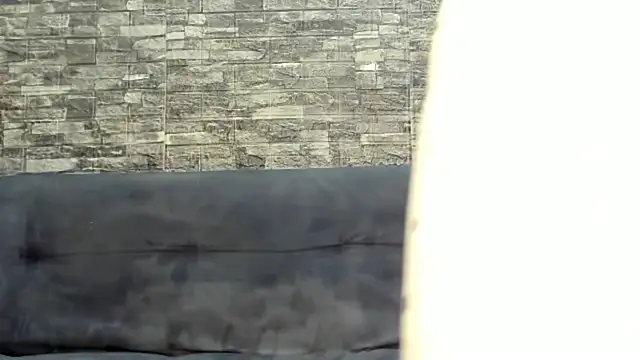 Snapshot of ASHLEY_COLLINS1 chatting on June 23, 2026, 11:19 am ASHLEY COLLINS1 online show from June 23, 2026, 11:19 am