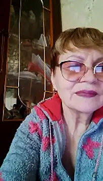 SophieBurns online show from April 13, 2026, 8:31 am