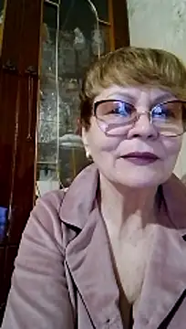 SophieBurns online show from May 10, 2026, 11:59 am