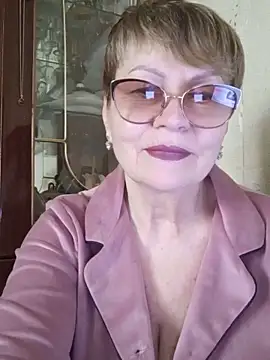 SophieBurns online show from May 28, 2026, 9:06 am