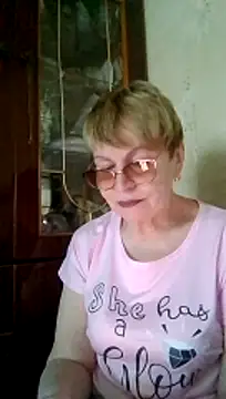 SophieBurns online show from June 20, 2026, 9:56 am