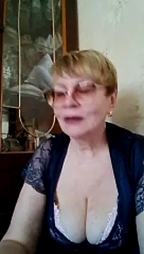 SophieBurns online show from June 29, 2026, 10:15 am