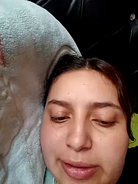 MajoArias online show from February 25, 2026, 7:34 pm