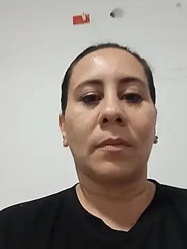 Snapshot of Sophie_Tyler chatting on June 13, 2026, 3:26 am Sophie Tyler online show from June 13, 2026, 3:26 am