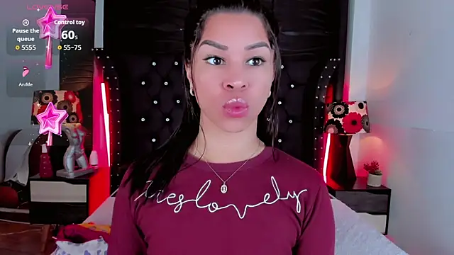 Makeyla Fox  online show from March 12, 2026, 12:22 pm