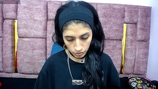 Snapshot of FRANCESCA_LOVE_ chatting on May 15, 2026, 3:02 am FRANCESCA LOVE online show from May 15, 2026, 3:02 am