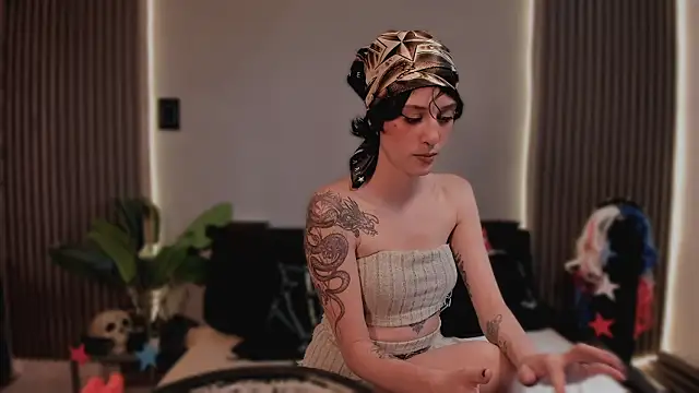 Snapshot of AmeliaNaughty_ chatting on July 5, 2026, 5:20 pm AmeliaNaughty online show from July 5, 2026, 5:20 pm