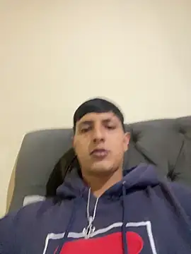 Snapshot of jaysimons11 chatting on February 7, 2026, 9:40 pm jaysimons11 online show from February 7, 2026, 9:40 pm