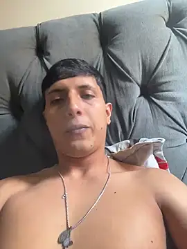 Snapshot of jaysimons11 chatting on March 21, 2026, 8:01 pm jaysimons11 online show from March 21, 2026, 8:01 pm