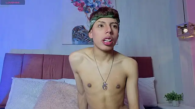 Snapshot of _camilo_ortiz chatting on May 11, 2026, 1:39 pm camilo ortiz online show from May 11, 2026, 1:39 pm