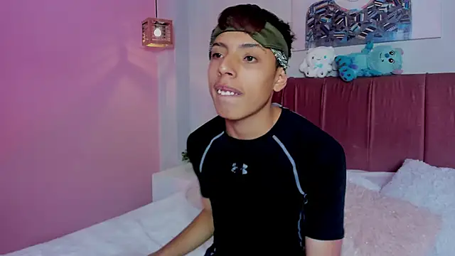 Snapshot of _camilo_ortiz chatting on June 18, 2026, 5:17 pm camilo ortiz online show from June 18, 2026, 5:17 pm
