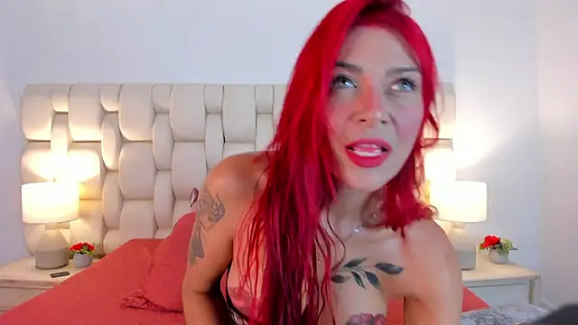 NataliaCollinslim online show from July 7, 2026, 4:37 am