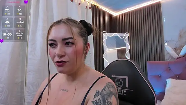 Snapshot of LUNAKITTY_TAY chatting on July 30, 2026, 11:31 am LUNAKITTY TAY online show from July 30, 2026, 11:31 am