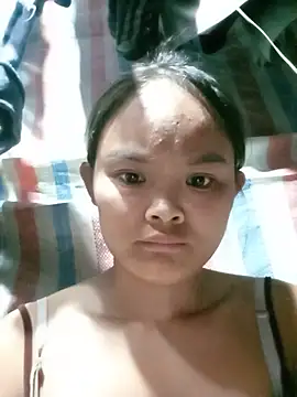 Snapshot of Luminana chatting on July 2, 2026, 10:49 pm Luminana online show from July 2, 2026, 10:49 pm