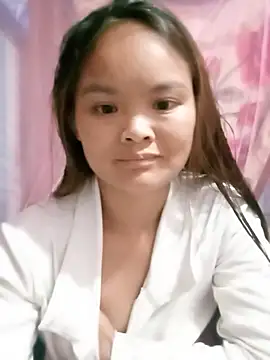 Snapshot of Luminana chatting on July 8, 2026, 11:58 am Luminana online show from July 8, 2026, 11:58 am