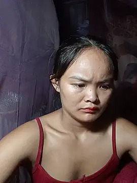 Snapshot of Luminana chatting on July 10, 2026, 11:18 pm Luminana online show from July 10, 2026, 11:18 pm