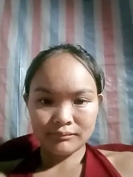 Snapshot of Luminana chatting on July 14, 2026, 12:11 pm Luminana online show from July 14, 2026, 12:11 pm