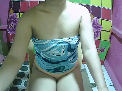 SweetHotBabe18 online show from June 24, 2026, 12:42 am