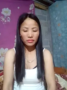 nhynhy11 online show from February 21, 2026, 11:28 pm