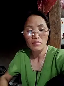 nhynhy11 online show from March 15, 2026, 2:34 pm