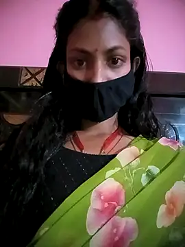 BIG QWEEN NO1 online show from February 26, 2026, 5:50 am