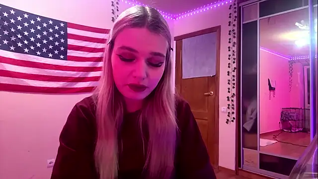 Snapshot of MiaBerlateen chatting on March 9, 2026, 7:18 pm MiaBerlateen online show from March 9, 2026, 7:18 pm