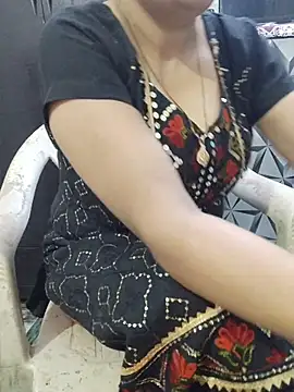 SexybeboX online show from May 2, 2026, 6:07 am