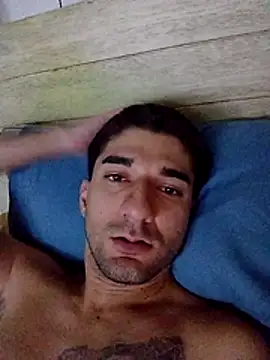 Snapshot of Camilo696903 chatting on August 1, 2026, 9:41 am Camilo696903 online show from August 1, 2026, 9:41 am
