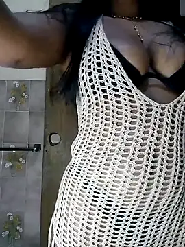 Snapshot of Zoe_Renata chatting on July 2, 2026, 3:23 am Zoe Renata online show from July 2, 2026, 3:23 am