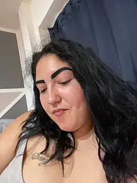 Amber Sinn online show from July 30, 2026, 3:44 pm