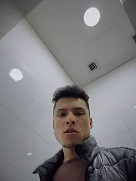 Eros lee online show from February 19, 2026, 11:56 pm