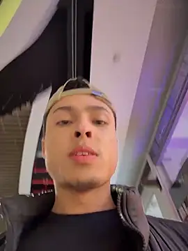 Eros lee online show from March 17, 2026, 11:08 pm