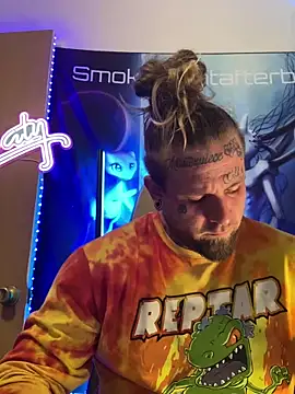 Smokebluntafterblunt online show from February 17, 2026, 11:55 pm