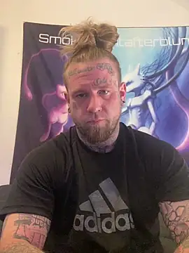 Smokebluntafterblunt online show from May 6, 2026, 11:15 am